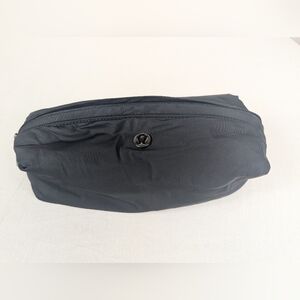 Lululemon Feeling Ready Pencil Pouch Makeup Bag Black Organize Small Essentials